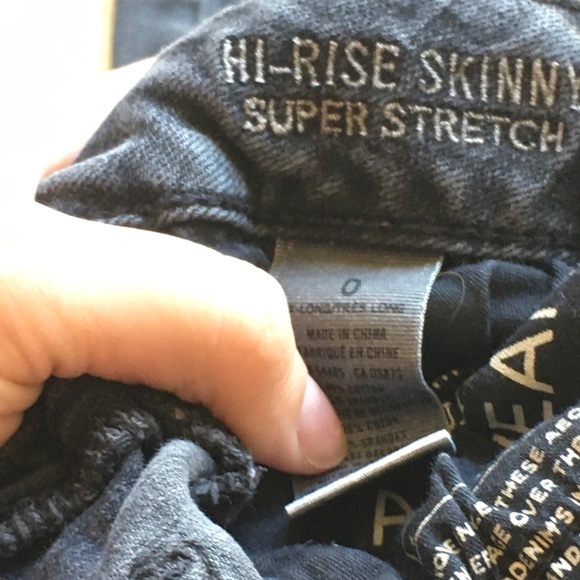 American Eagle Hi-Rise Skinny Jeans - Picture 5 of 6